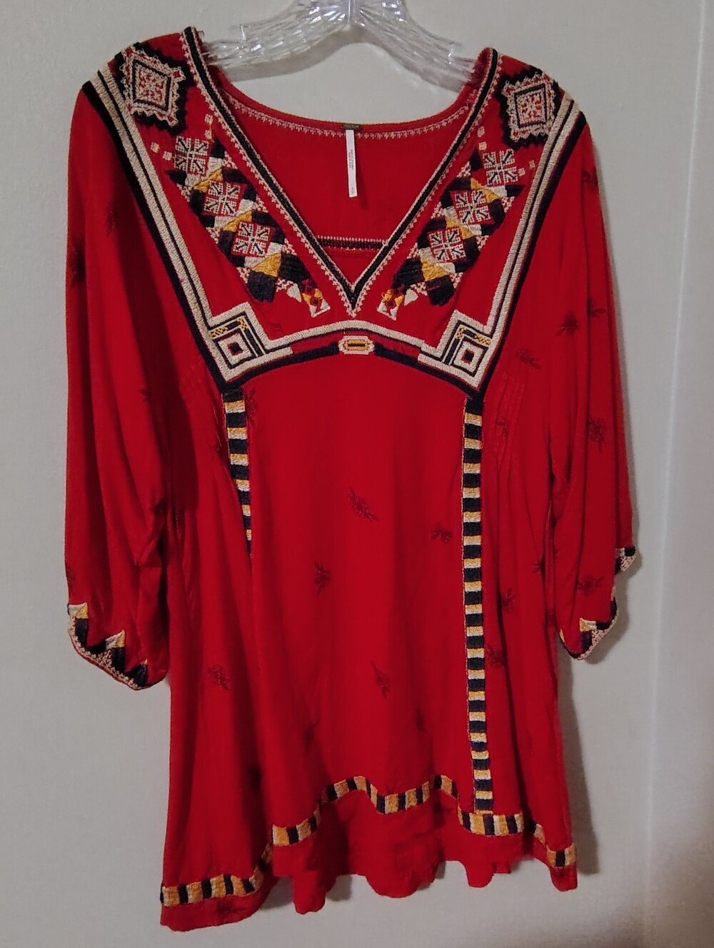 Free People Red Embroidered V-Neck Womens/Girls Short Dress Very Beautiful On!